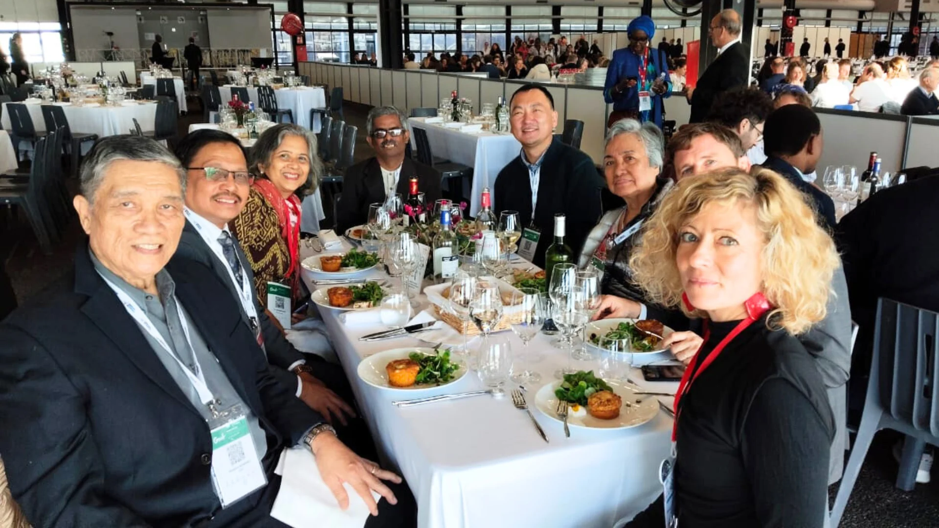 VIP lunch with ministers and mayors