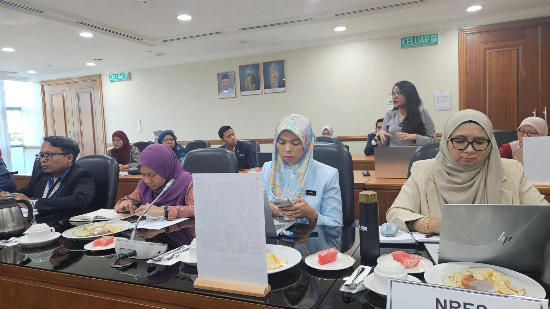 Social Economy and Malaysian Society IMG3